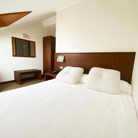 Hotel Entrerobles 사바리스 외부 사진